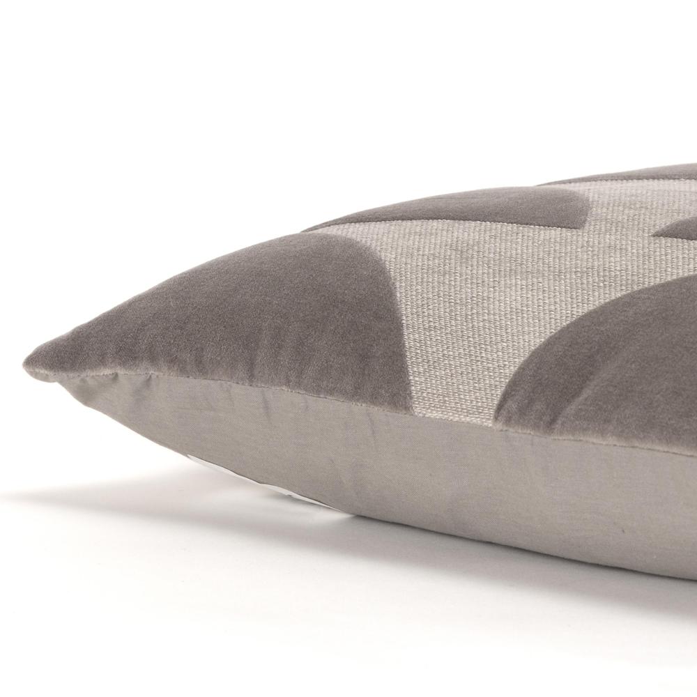 20" x 20" Poly Filled Pillow. Picture 5
