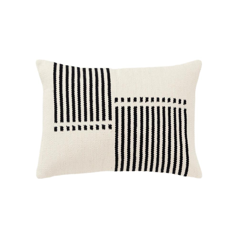 14"X20" 1 poly filled pillow. Picture 1