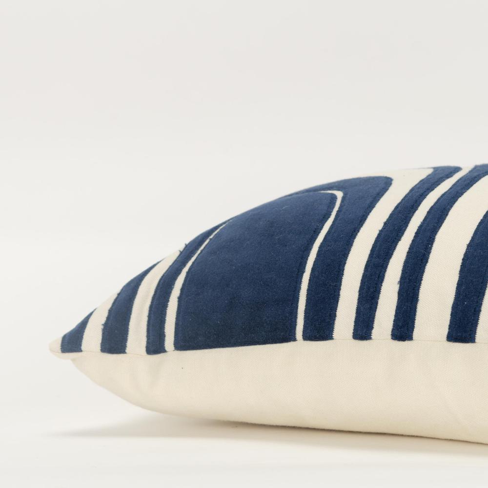 14"X26" 1 poly filled pillow. Picture 5