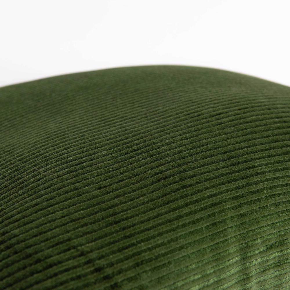 20" x 20" indoor pillow. Picture 2