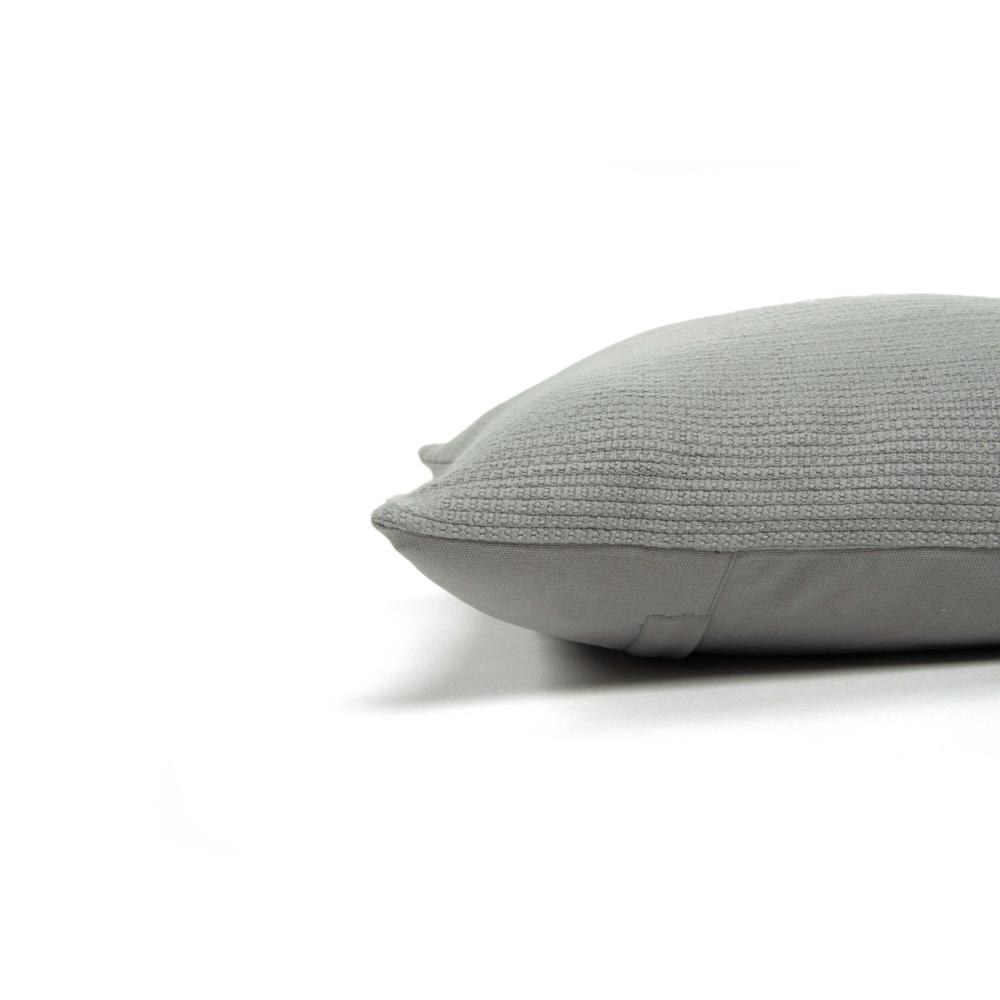 20"X20" INDOOR PILLOW. Picture 4