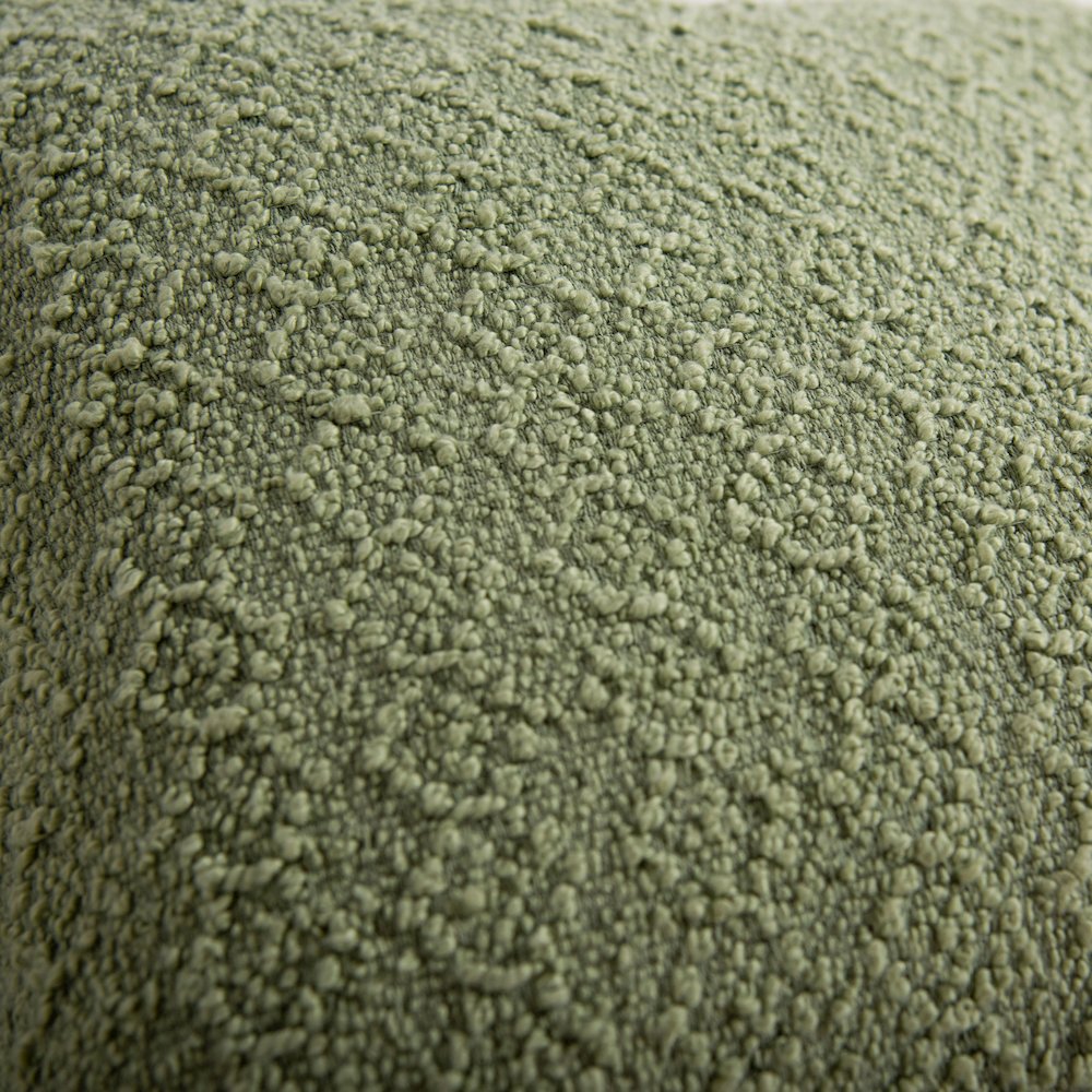 Transitional 20" x 20" Down Filled Pillow. Picture 2
