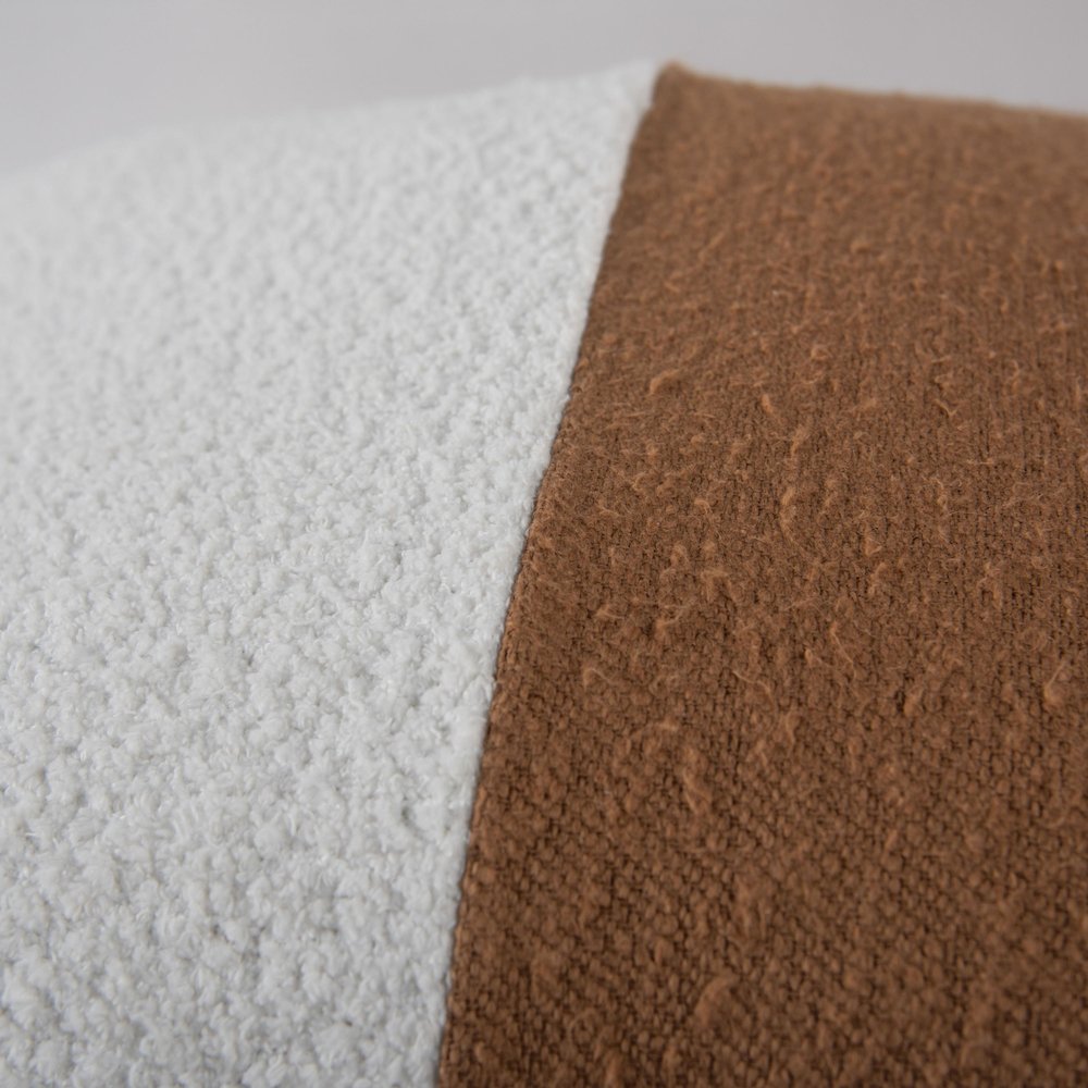 Transitional  20" x 20" Poly Filled Pillow. Picture 3