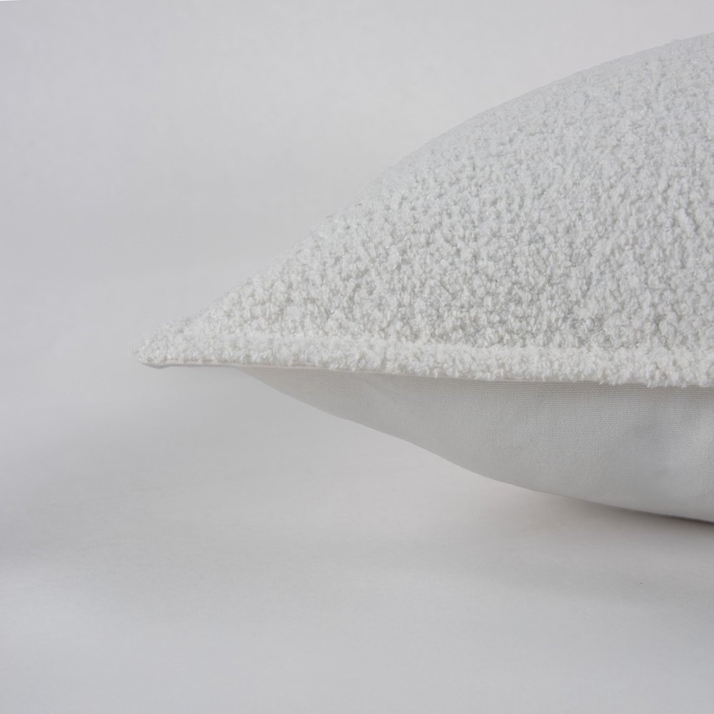 Transitional  20" x 20" Poly Filled Pillow. Picture 6