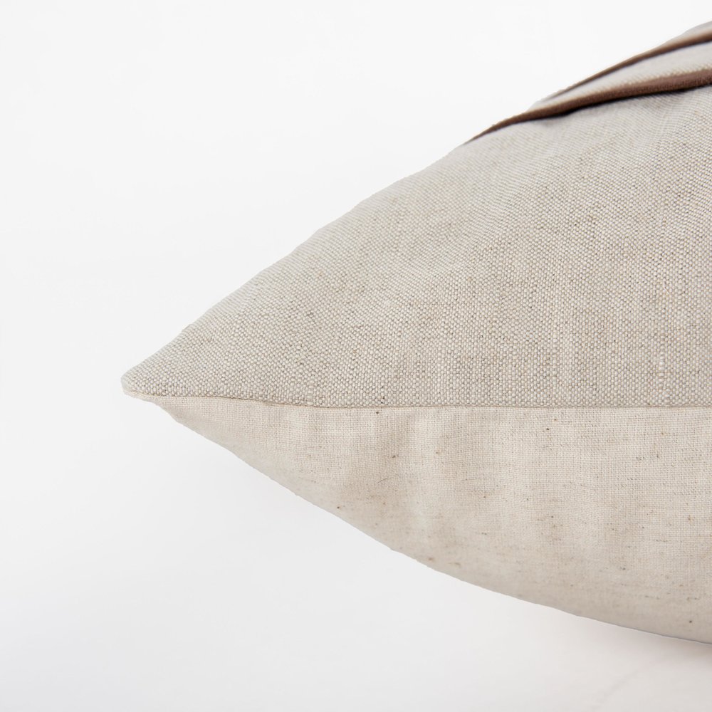 Transitional  20" x 20" Poly Filled Pillow. Picture 6