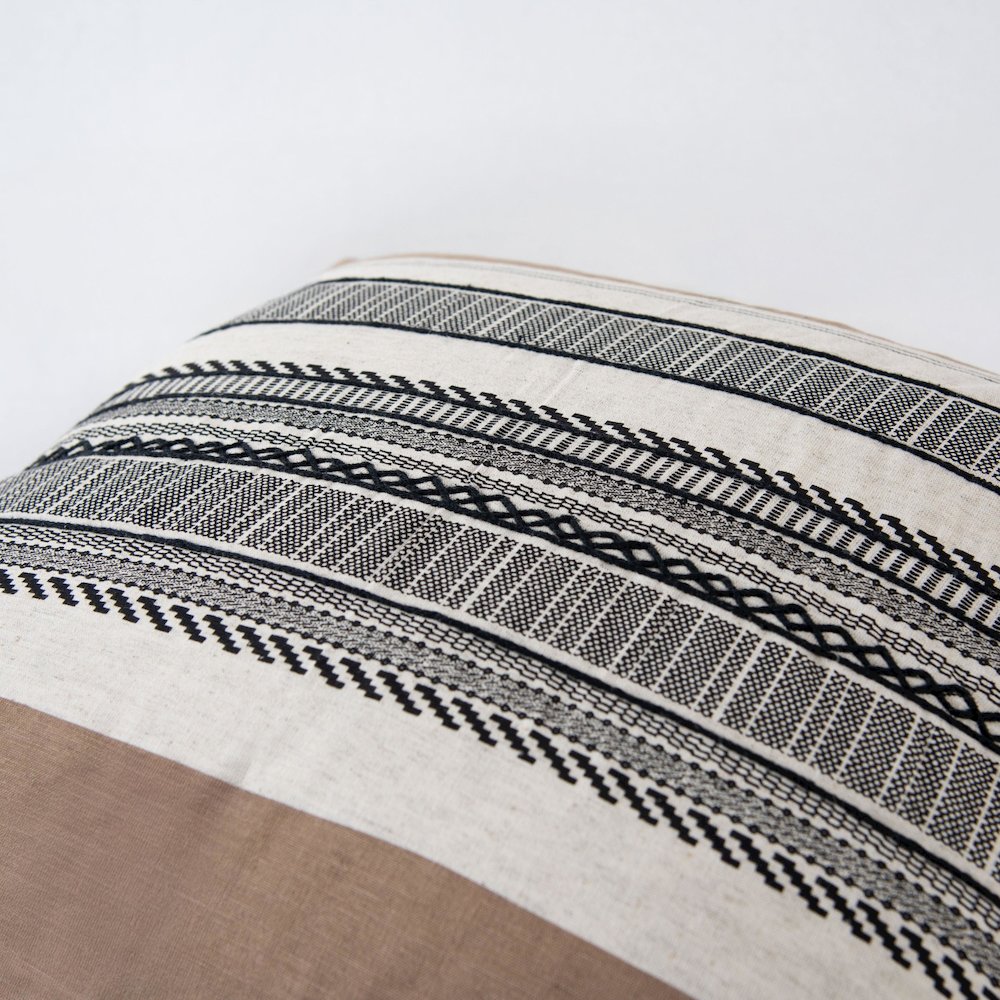 Transitional  20" x 20" Poly Filled Pillow. Picture 3