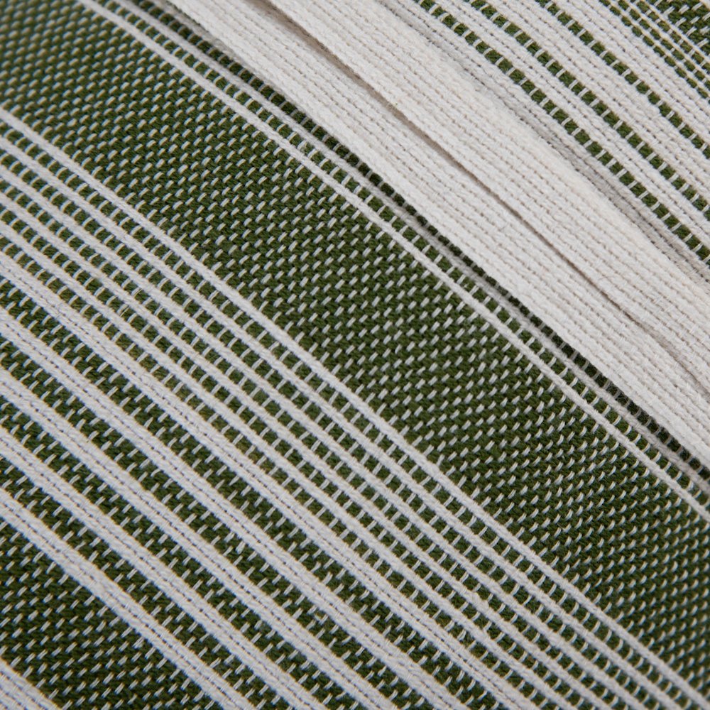 Traditional 20" x 20" Poly Filled Pillow. Picture 4