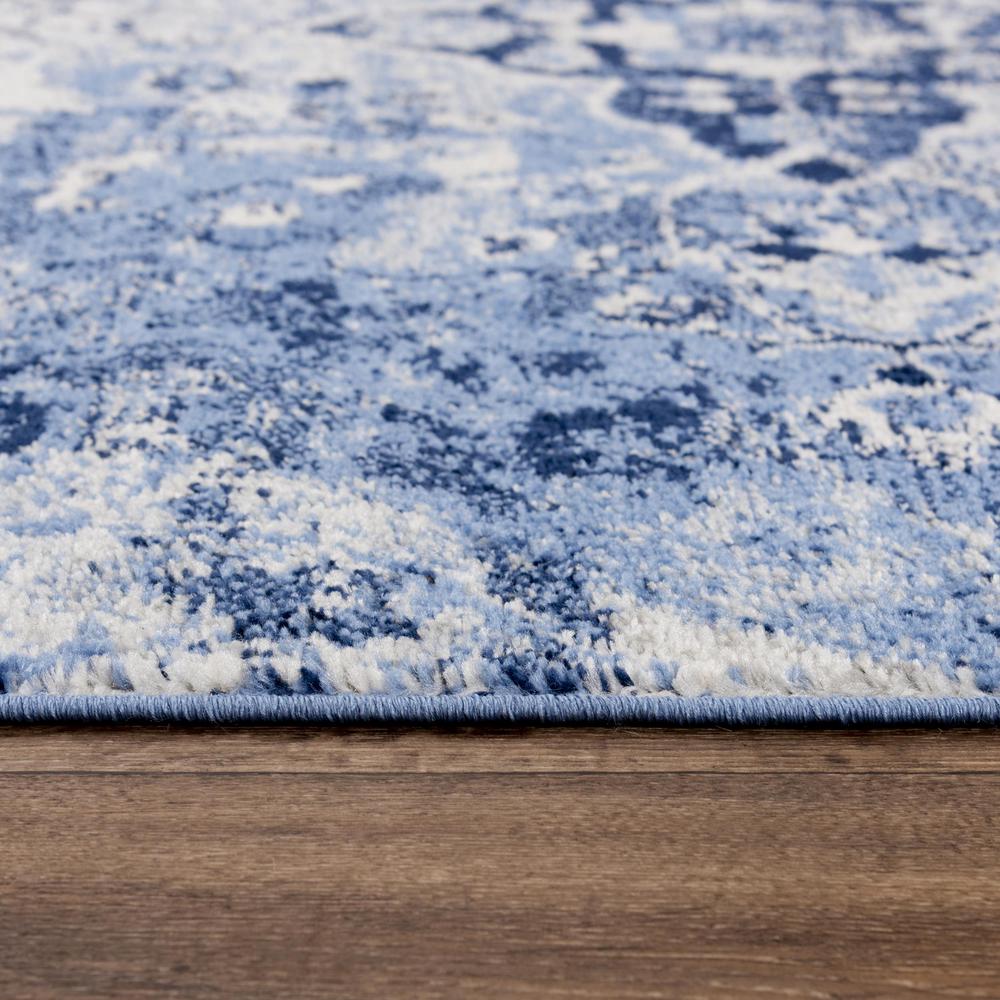8' x 10' Machine-Made Rectangle Rug. Picture 6