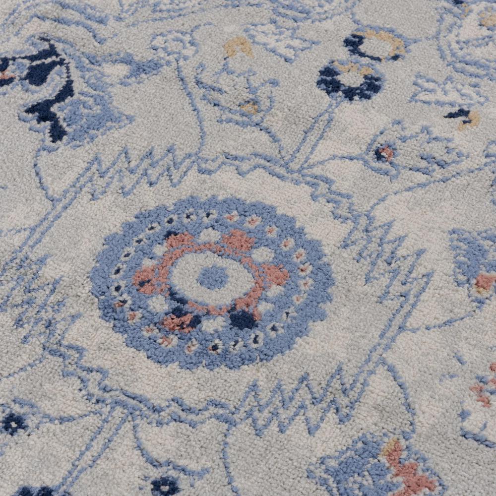 8' x 10' Machine-Made Rectangle Rug. Picture 4