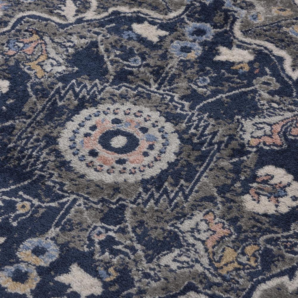 8' x 10' Machine-Made Rectangle Rug. Picture 4