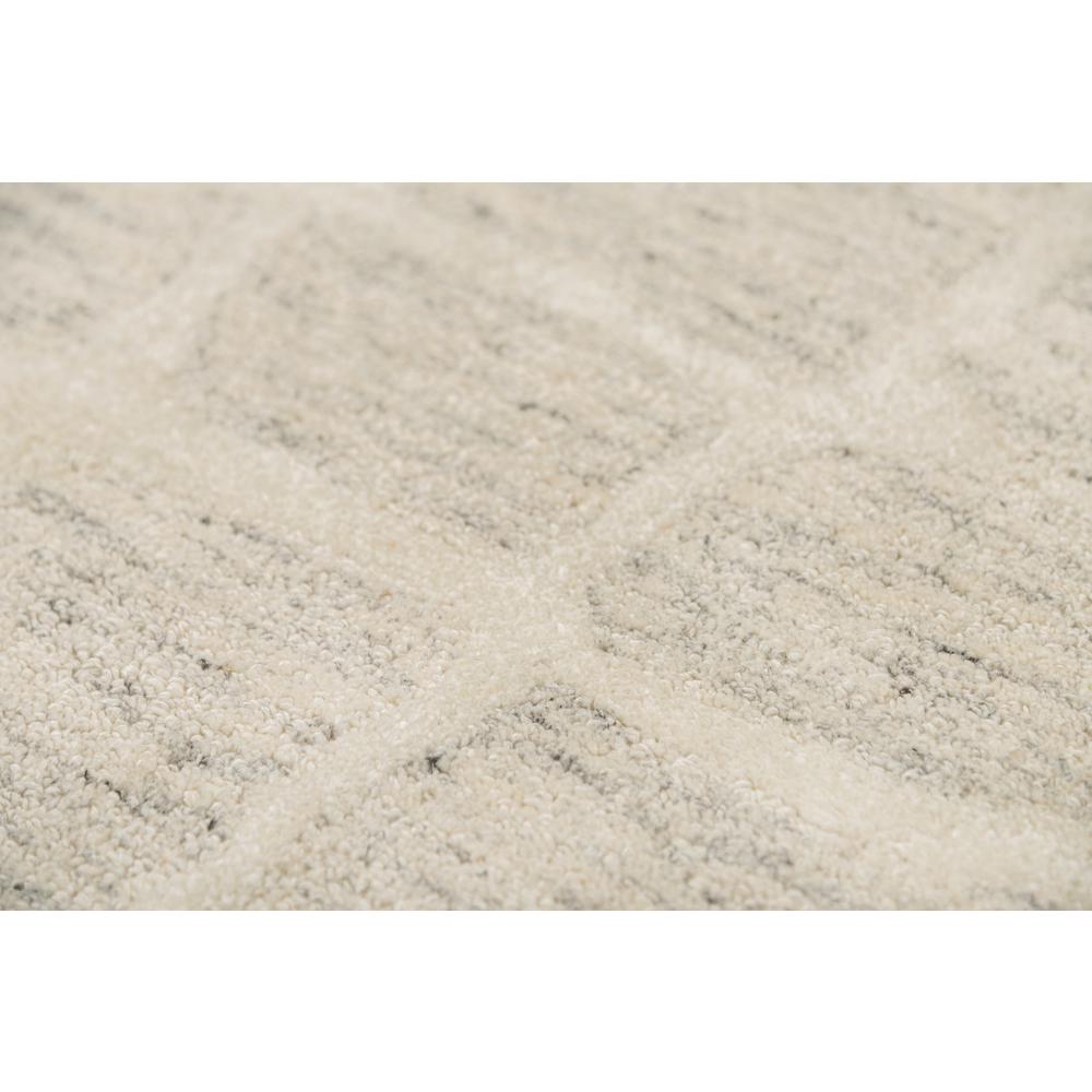 5' x 8' Hand-Tufted Rectangle Rug. Picture 2