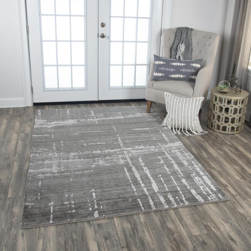 5' x 8' Hybrid Rectangle Rug. Picture 2