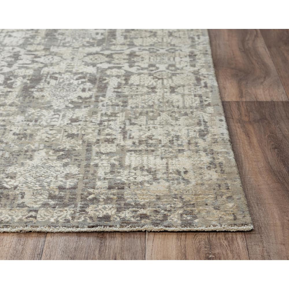 9' x 12' Hybrid Rectangle Rug. Picture 3