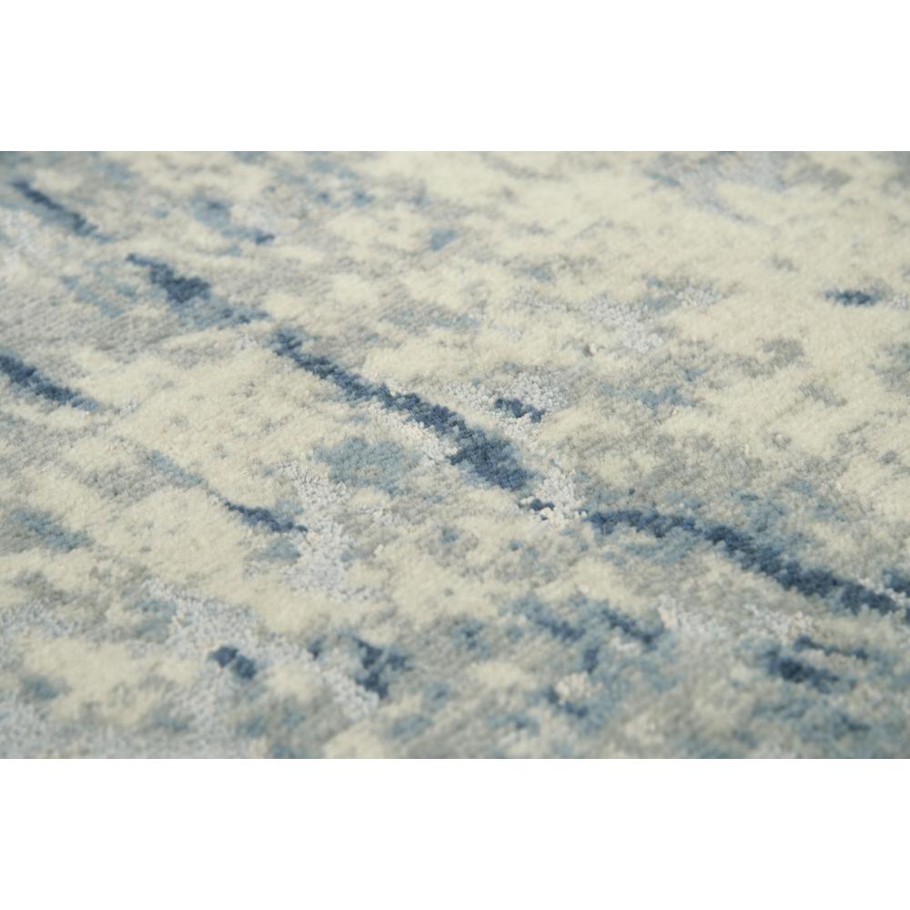 5' x 8' Hybrid Rectangle Rug. Picture 4