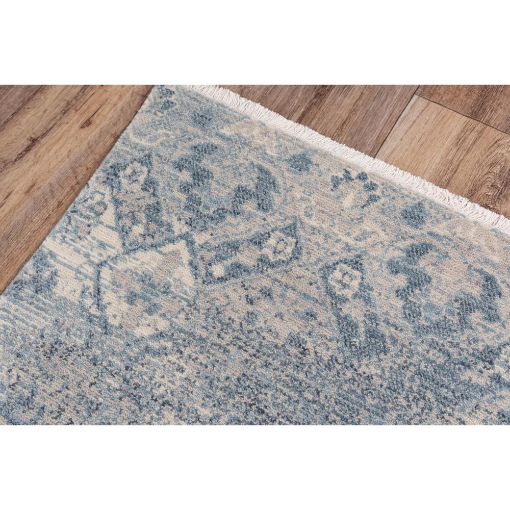 9' x 12' Hybrid Rectangle Rug. Picture 5