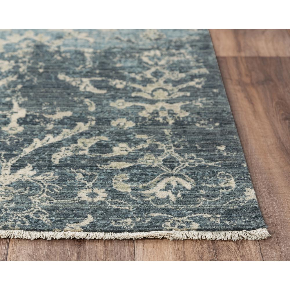 5' x 8' Hybrid Rectangle Rug. Picture 7