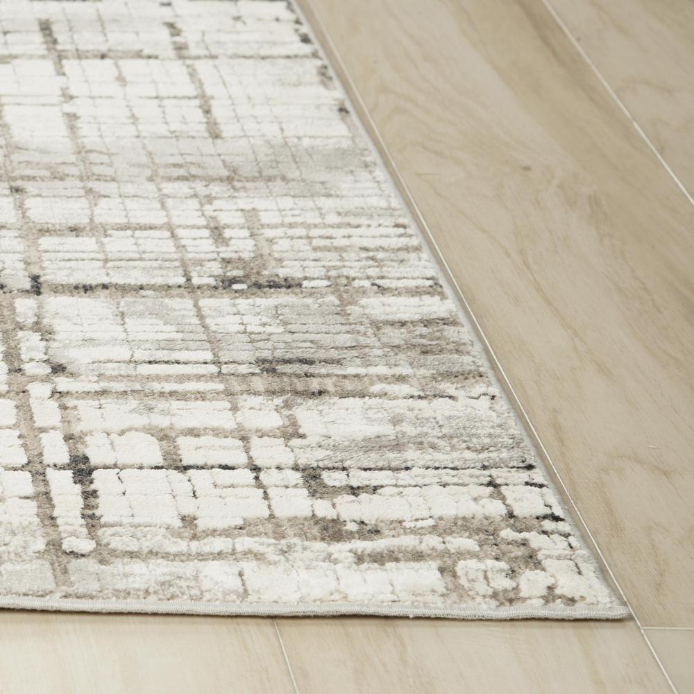 Power Loomed Cut Pile Polyester Rug, 8'10" x 11'10". Picture 3
