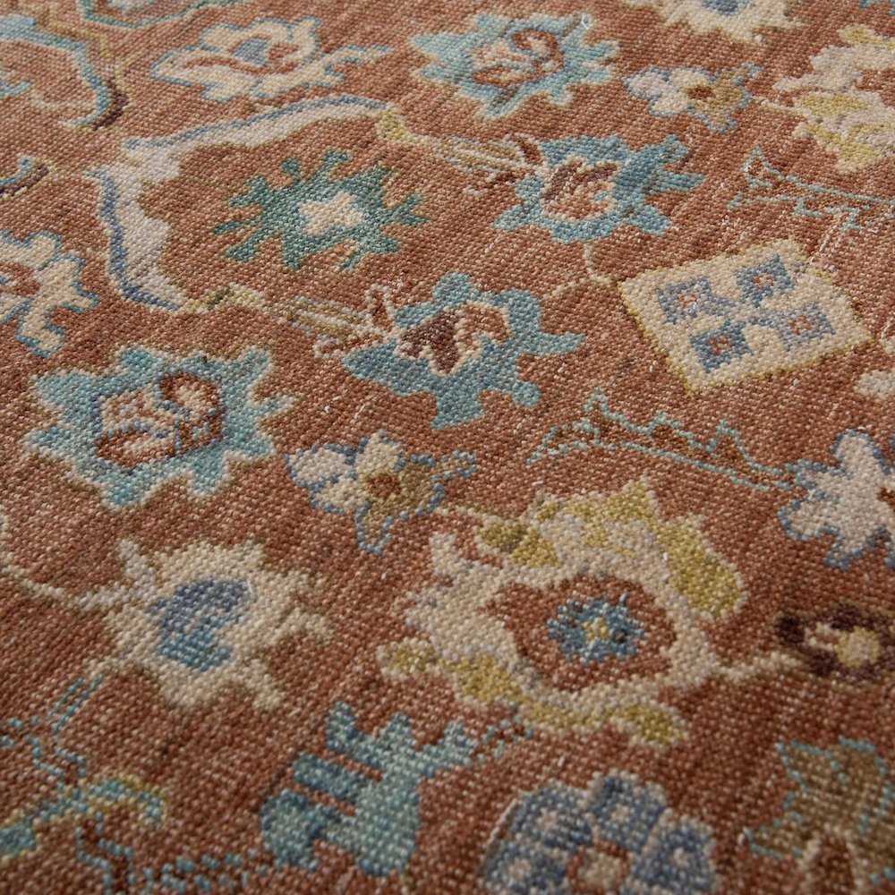 10' x 14' Cut Pile Hand Knotted  Rug. Picture 6