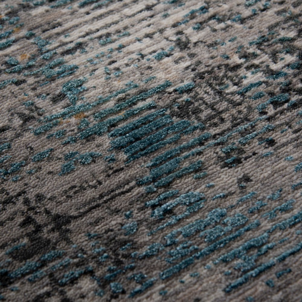 9' x 12' Hybrid Rectangle Rug. Picture 6