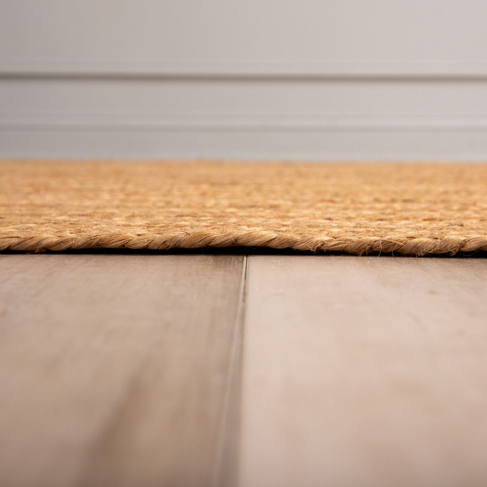 10'  x 14' Hand-Woven Rectangle Rug. Picture 4