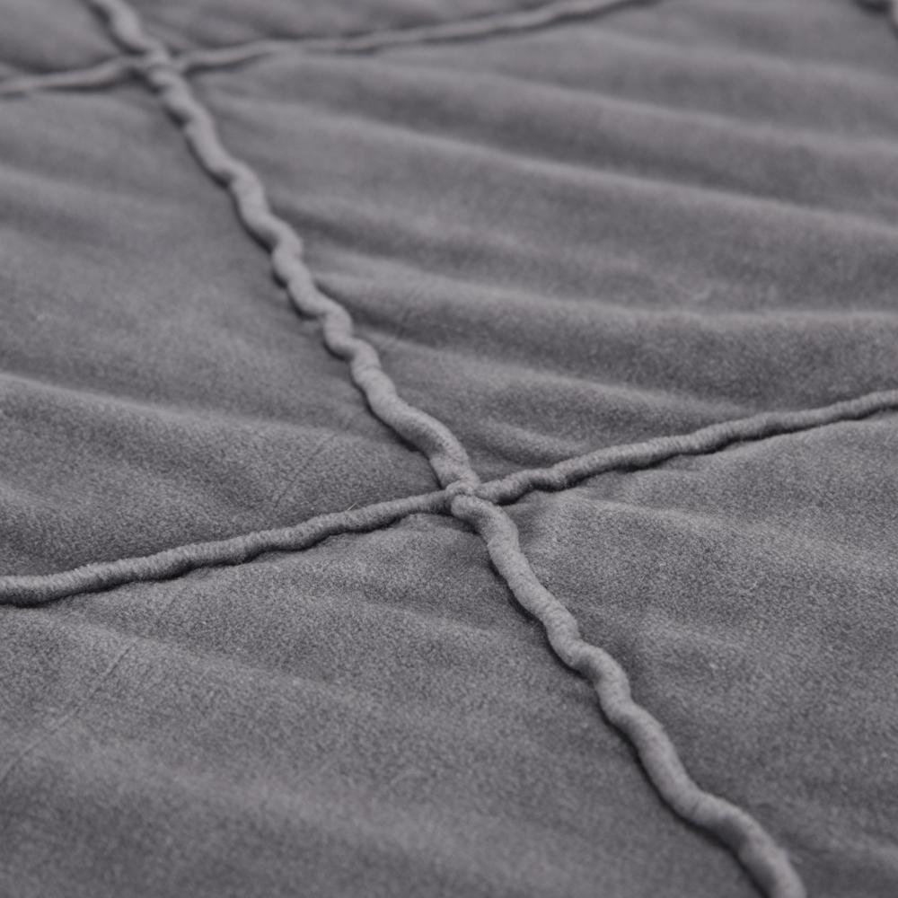 Rizzy Home 90" x 92" Quilt- BQ4192. Picture 10