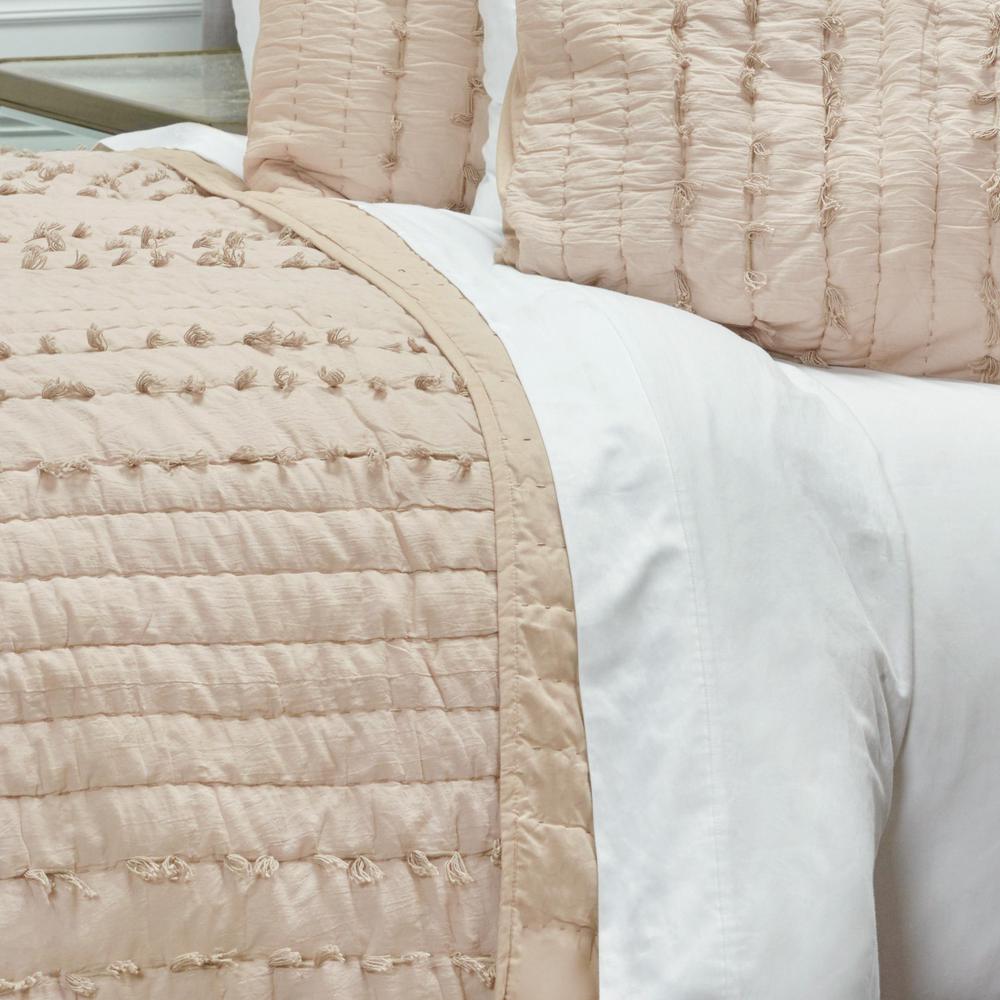 20" x 26" Standard Sham. Picture 2