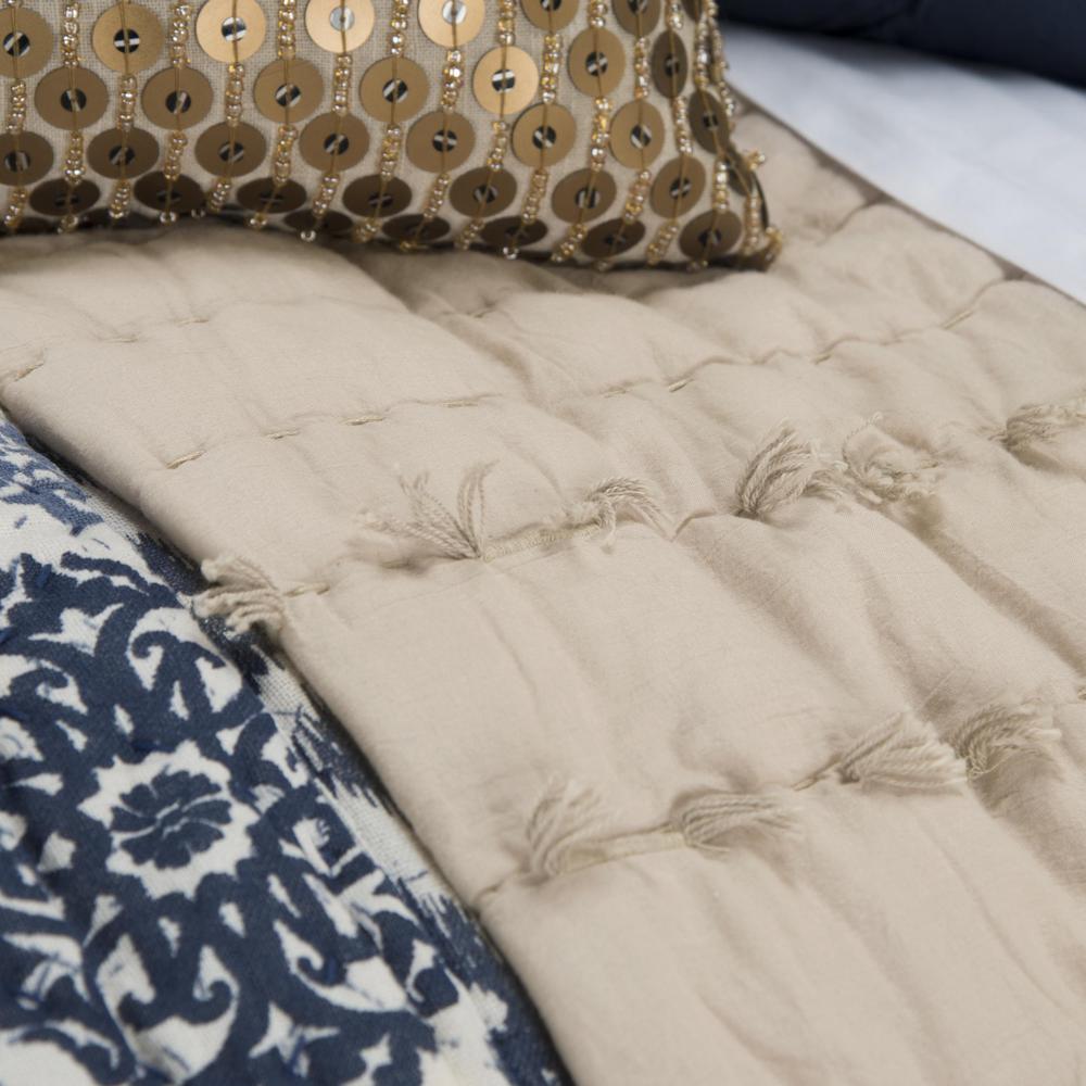 20" x 26" Standard Sham. Picture 3