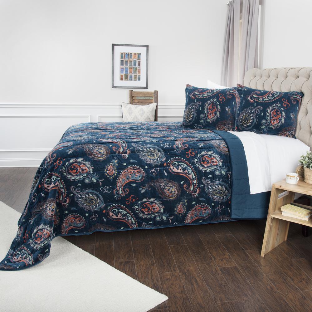 Rizzy Home 90" x 92" Quilt- BQ4460. Picture 3