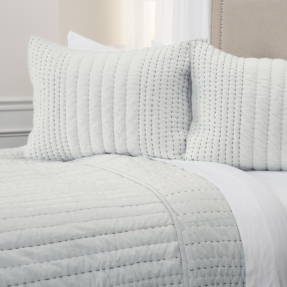 Rizzy Home 90" x 92" Quilt- BQ4561. Picture 7