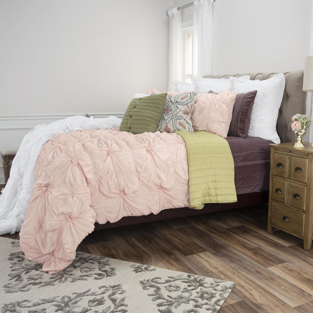 78" x 80" Bed Skirt. Picture 4