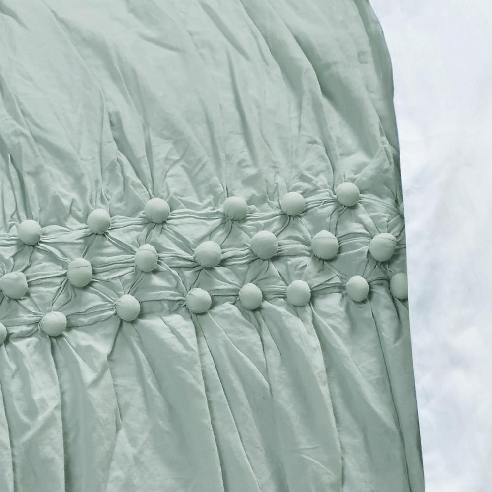 20" x 26" Standard Sham. Picture 3