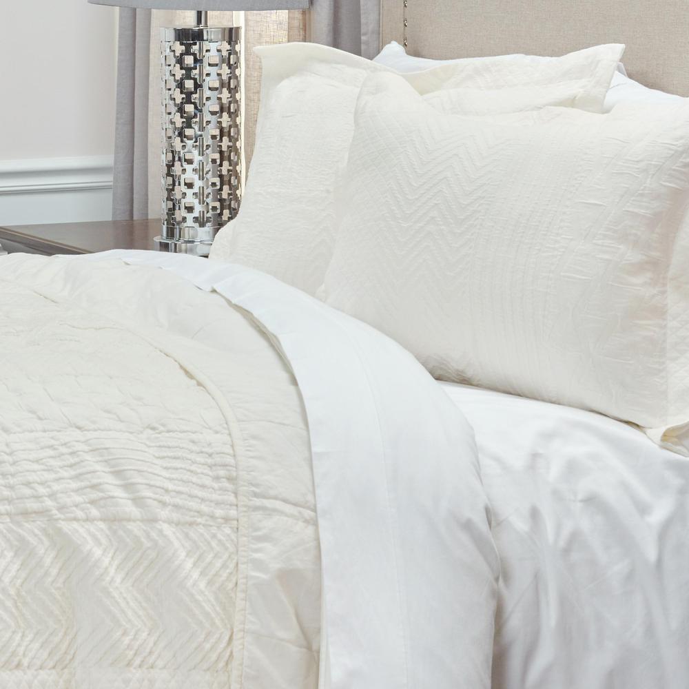 20" x 26" Standard Sham. Picture 2