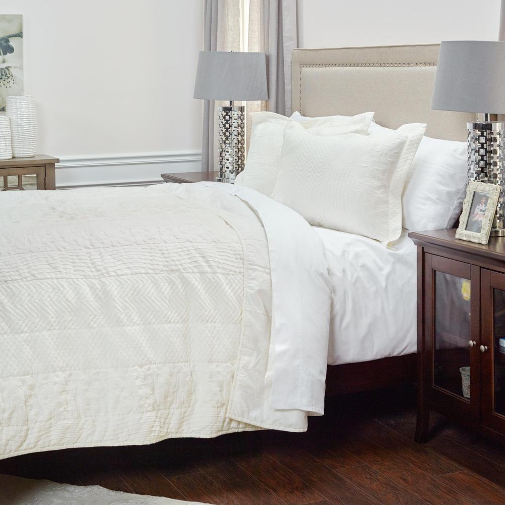 20" x 26" Standard Sham. Picture 4