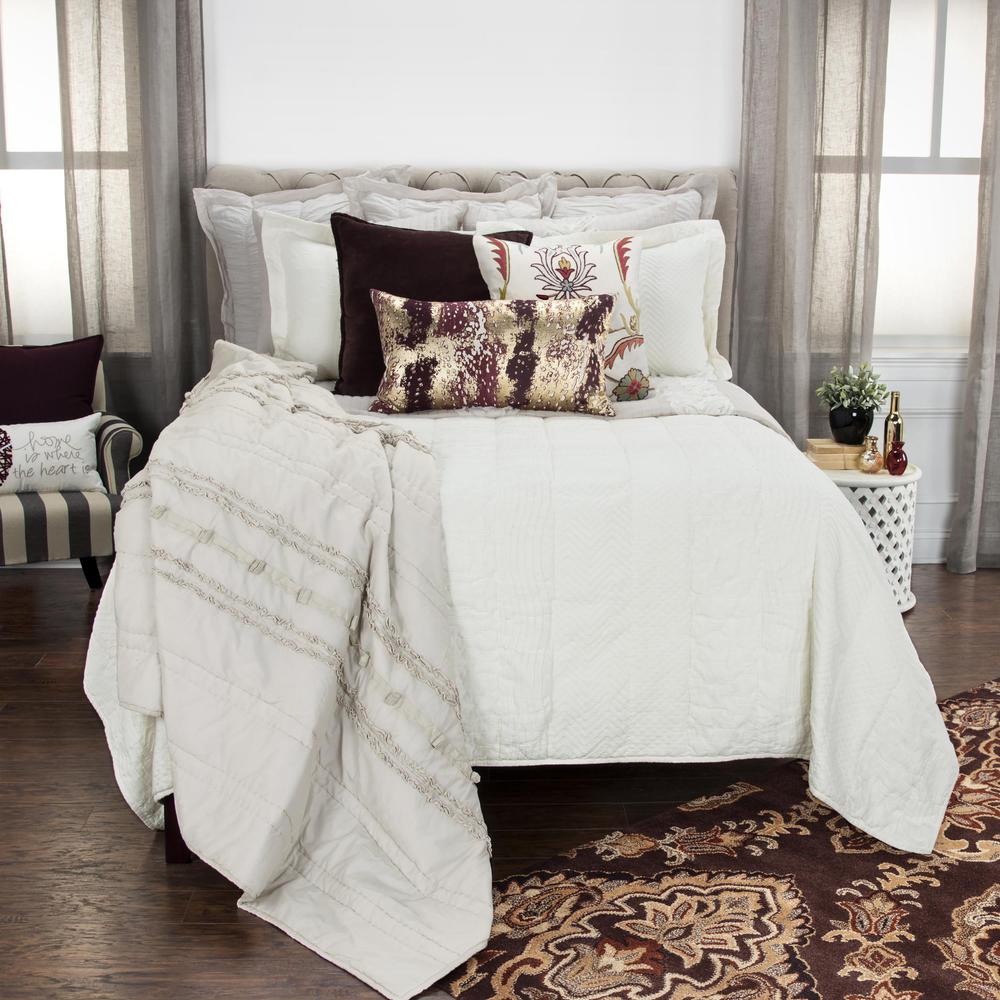 20" x 26" Standard Sham. Picture 5