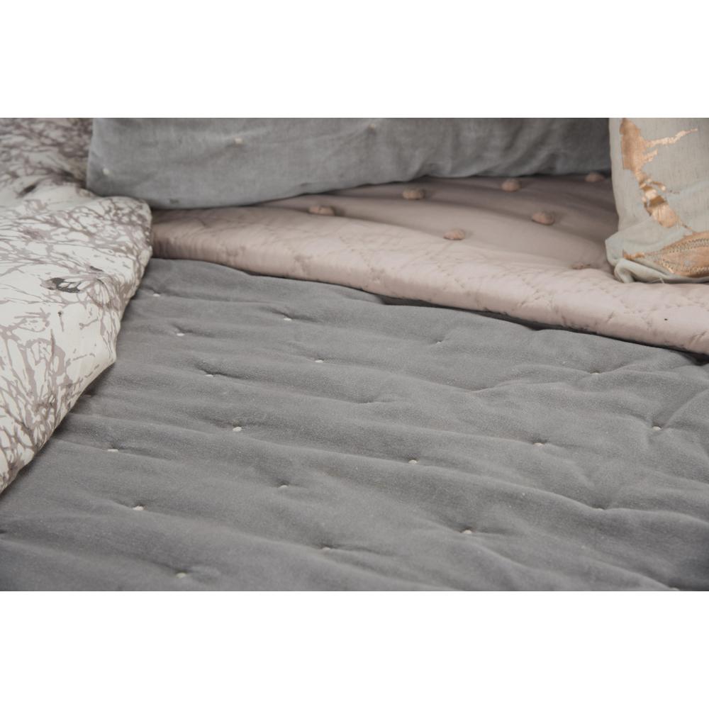 20" x 26" Standard Sham. Picture 3