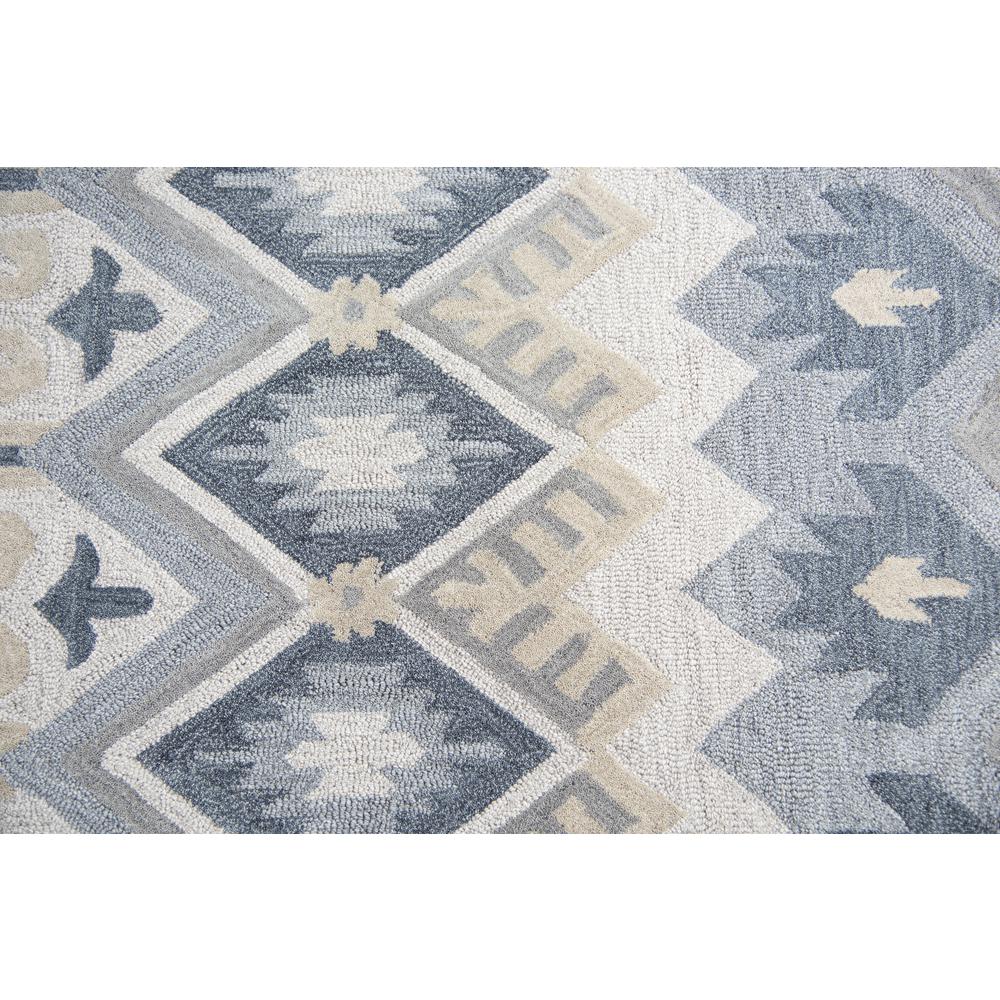 5' x 8' Hand-Tufted Rectangle Rug. Picture 3