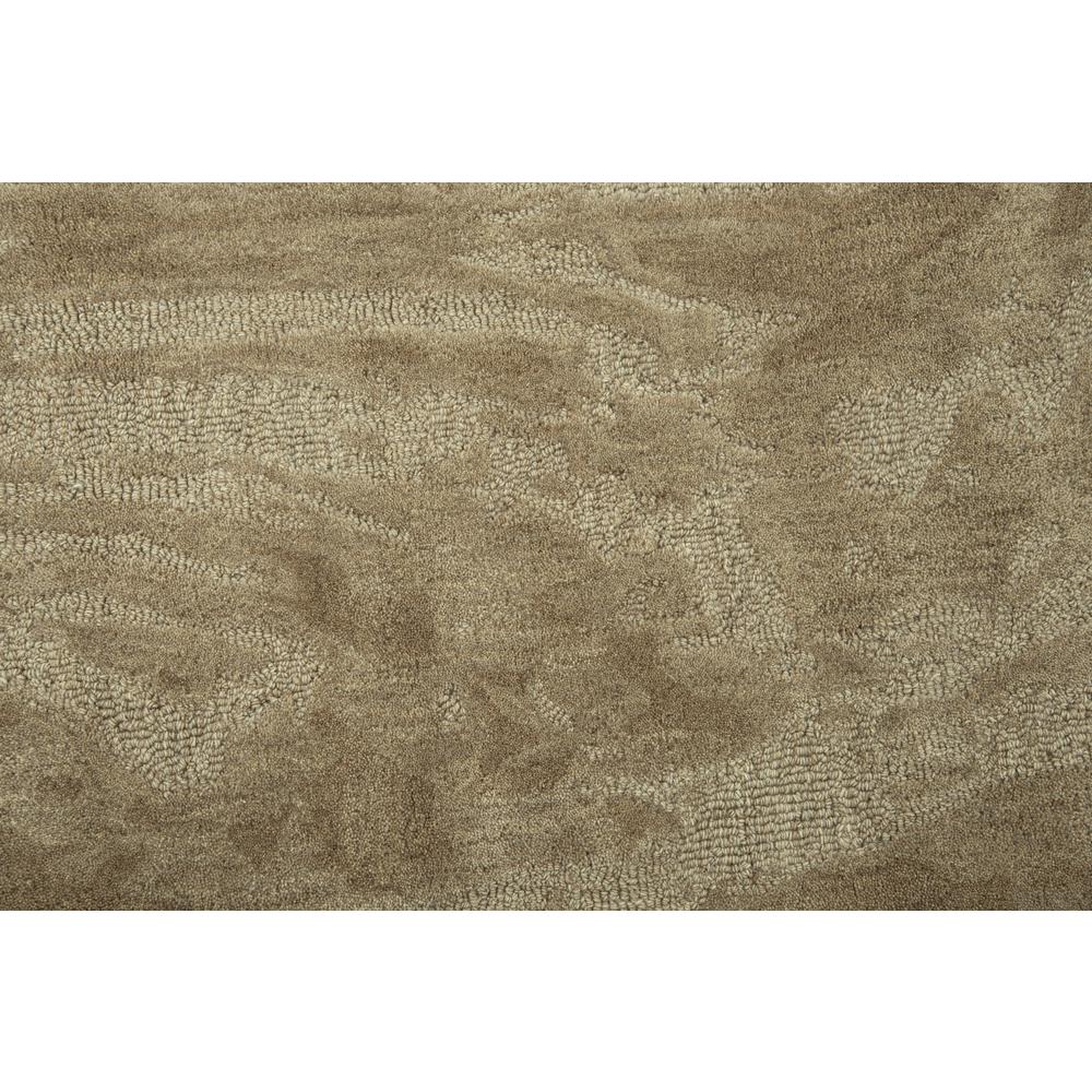 5' x 8' Hand-Tufted Rectangle Rug. Picture 2