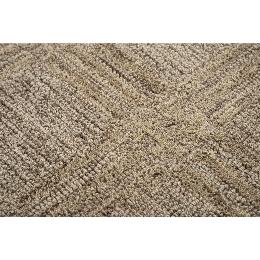 Hand Tufted Cut & Loop Pile Wool Rug, 5' x 8'. Picture 3