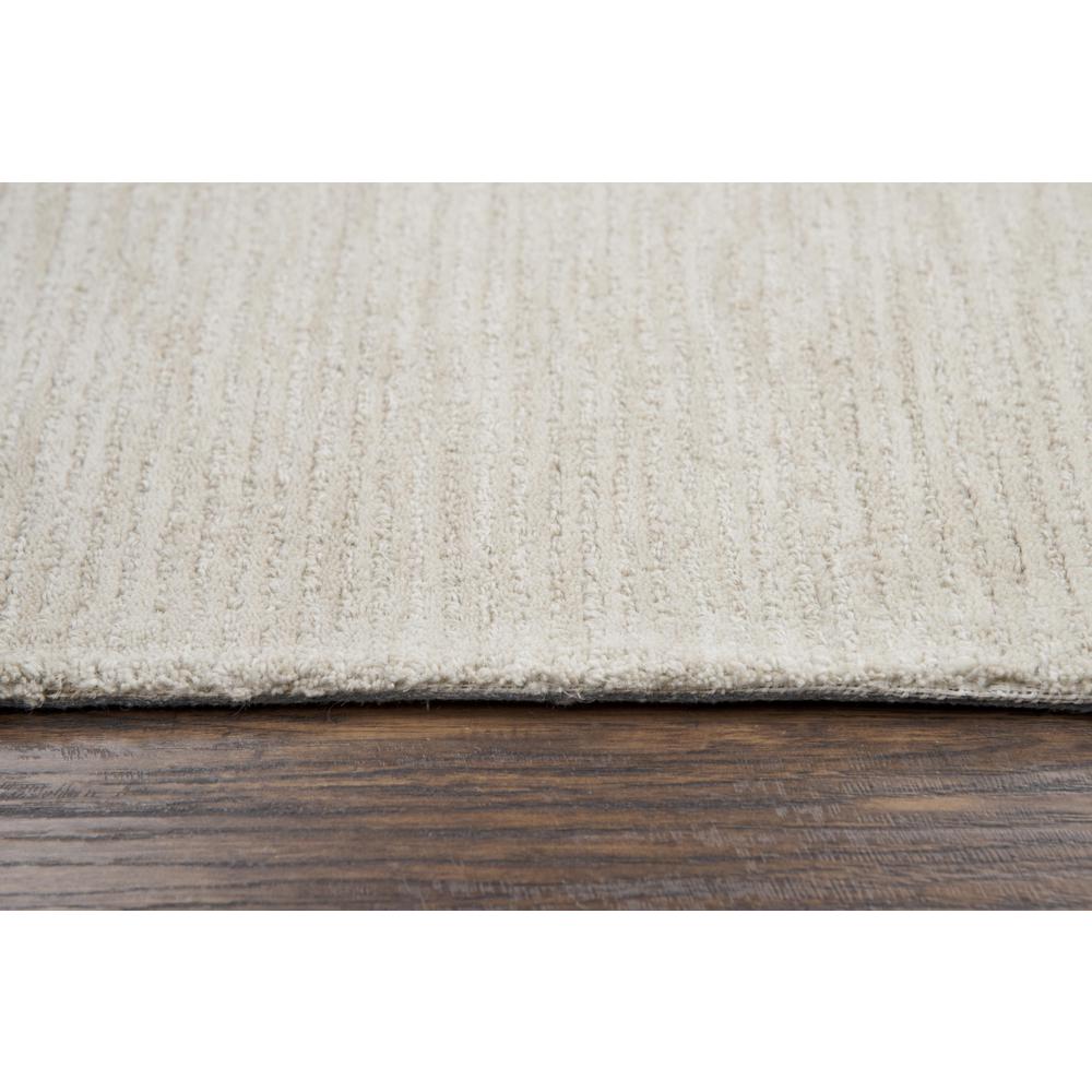 9' x 12' Hand-Tufted Rectangle Rug. Picture 6