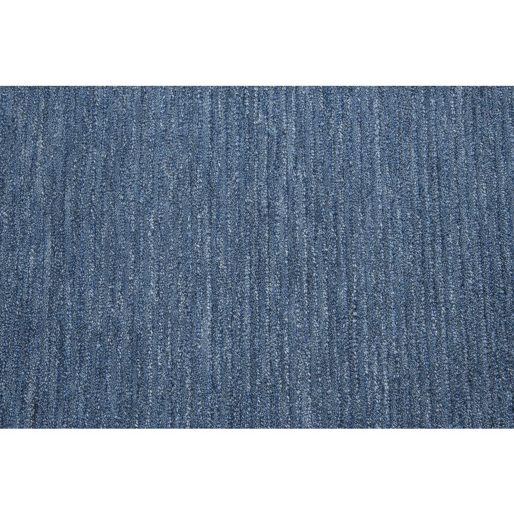 5' x 8' Hand-Tufted Rectangle Rug. Picture 8