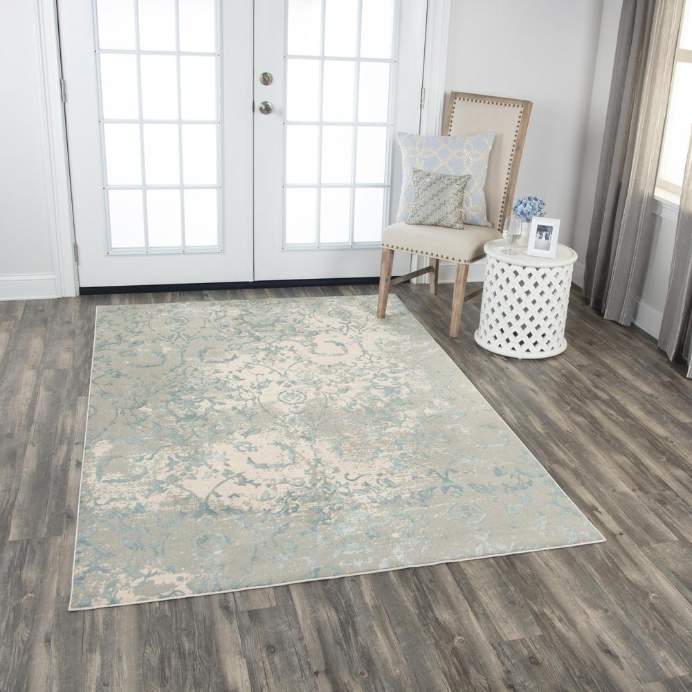 8' x 10' Machine-Made Rectangle Rug. Picture 2