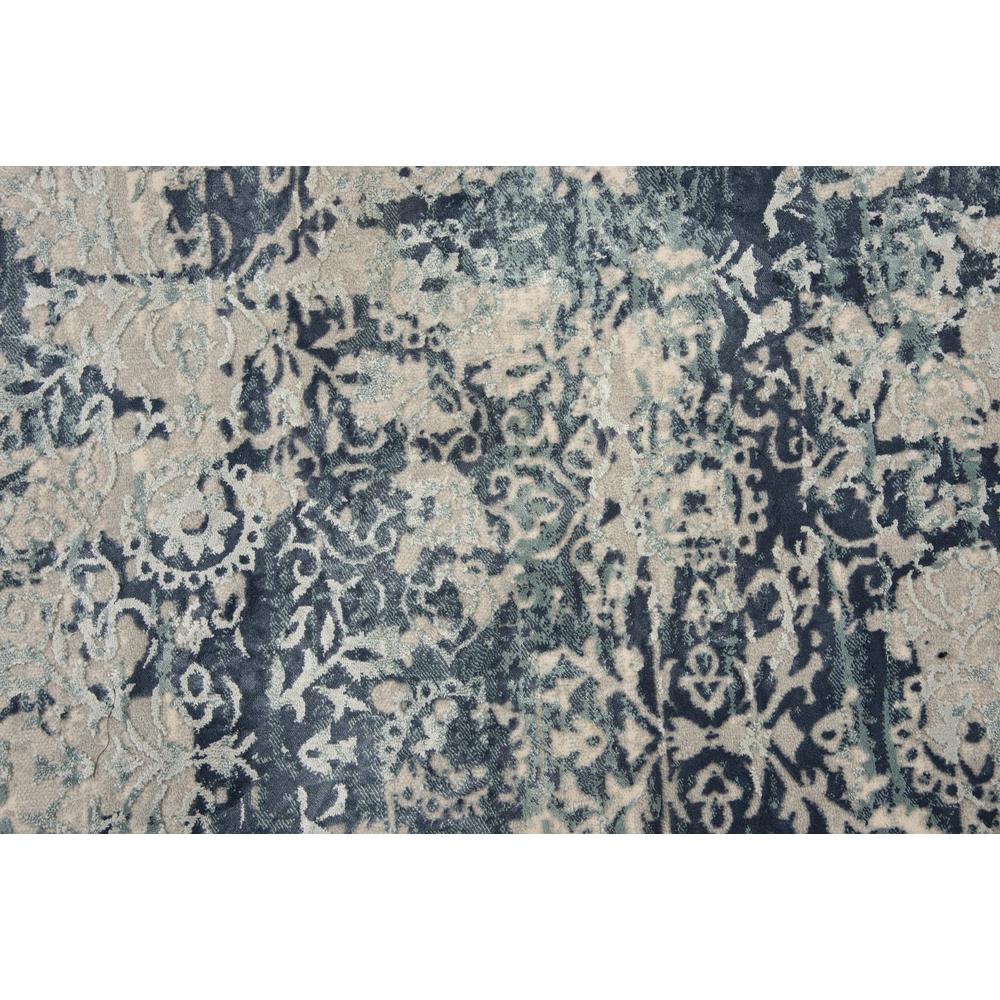 8' x 10' Machine-Made Rectangle Rug. Picture 5