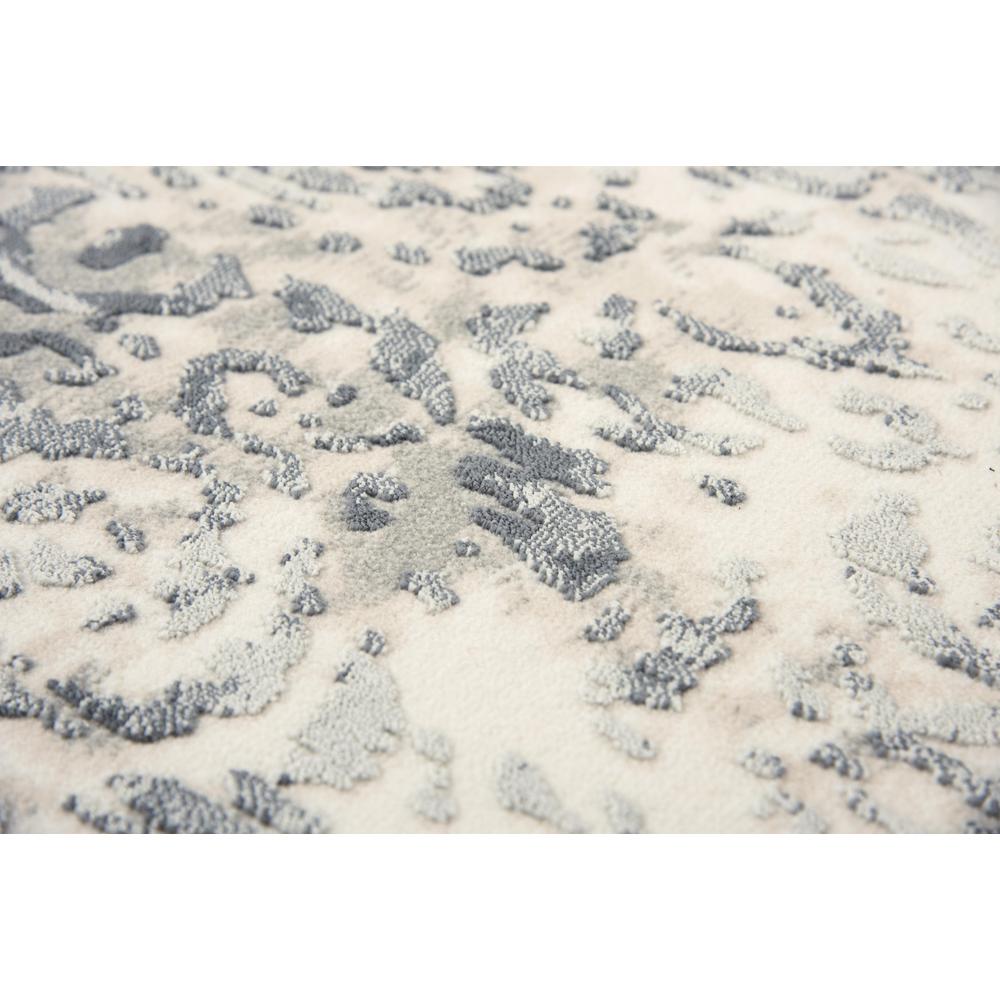 8' x 10' Machine-Made Rectangle Rug. Picture 4