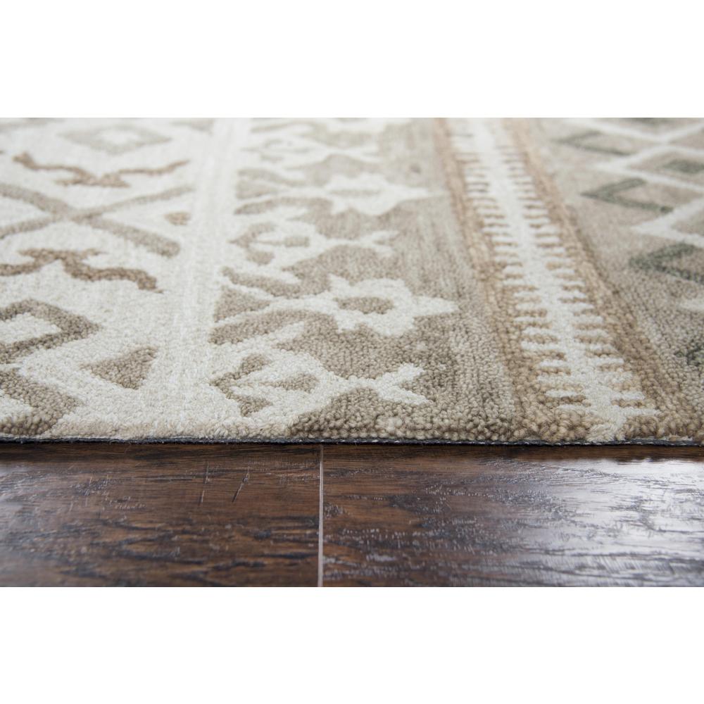 8' x 10' Hand-Tufted Rectangle Rug. Picture 6