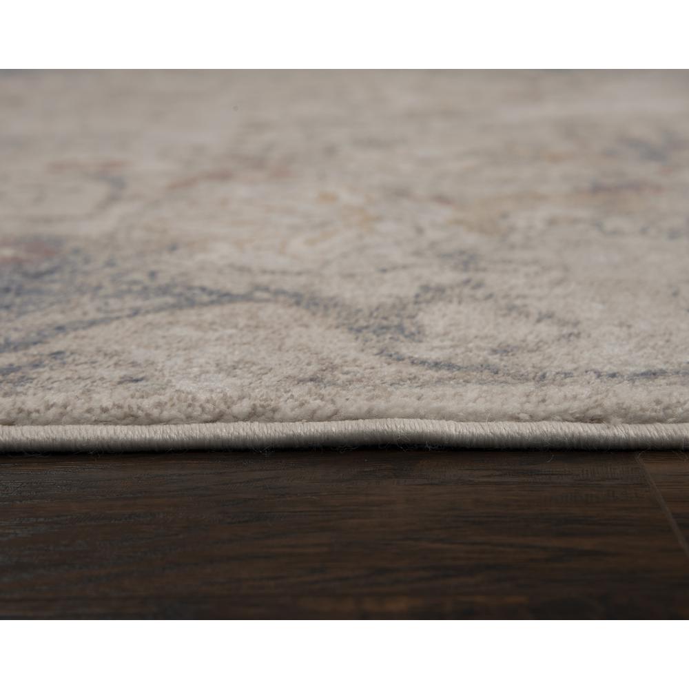 4' x 6' Machine-Made Rectangle Rug. Picture 12