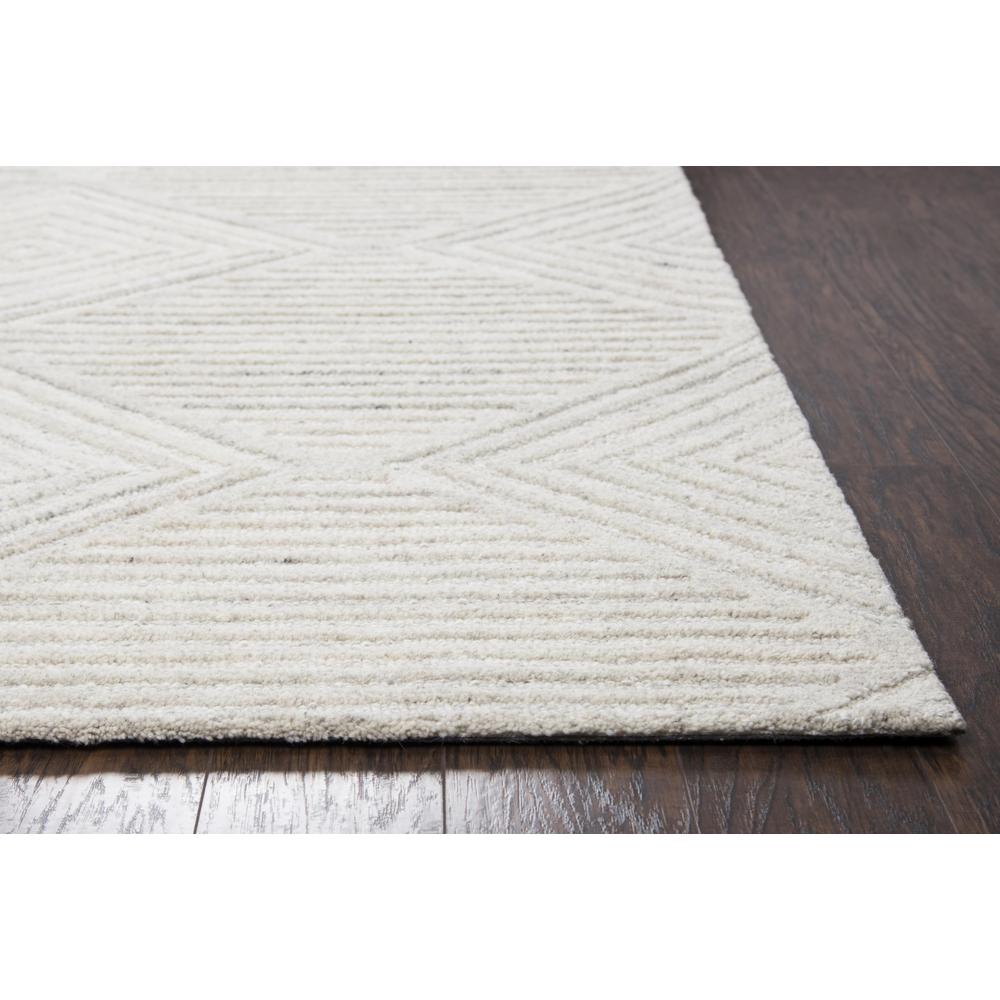 Hand Tufted Cut & Loop Pile Wool Rug, 5' x 8'. Picture 2