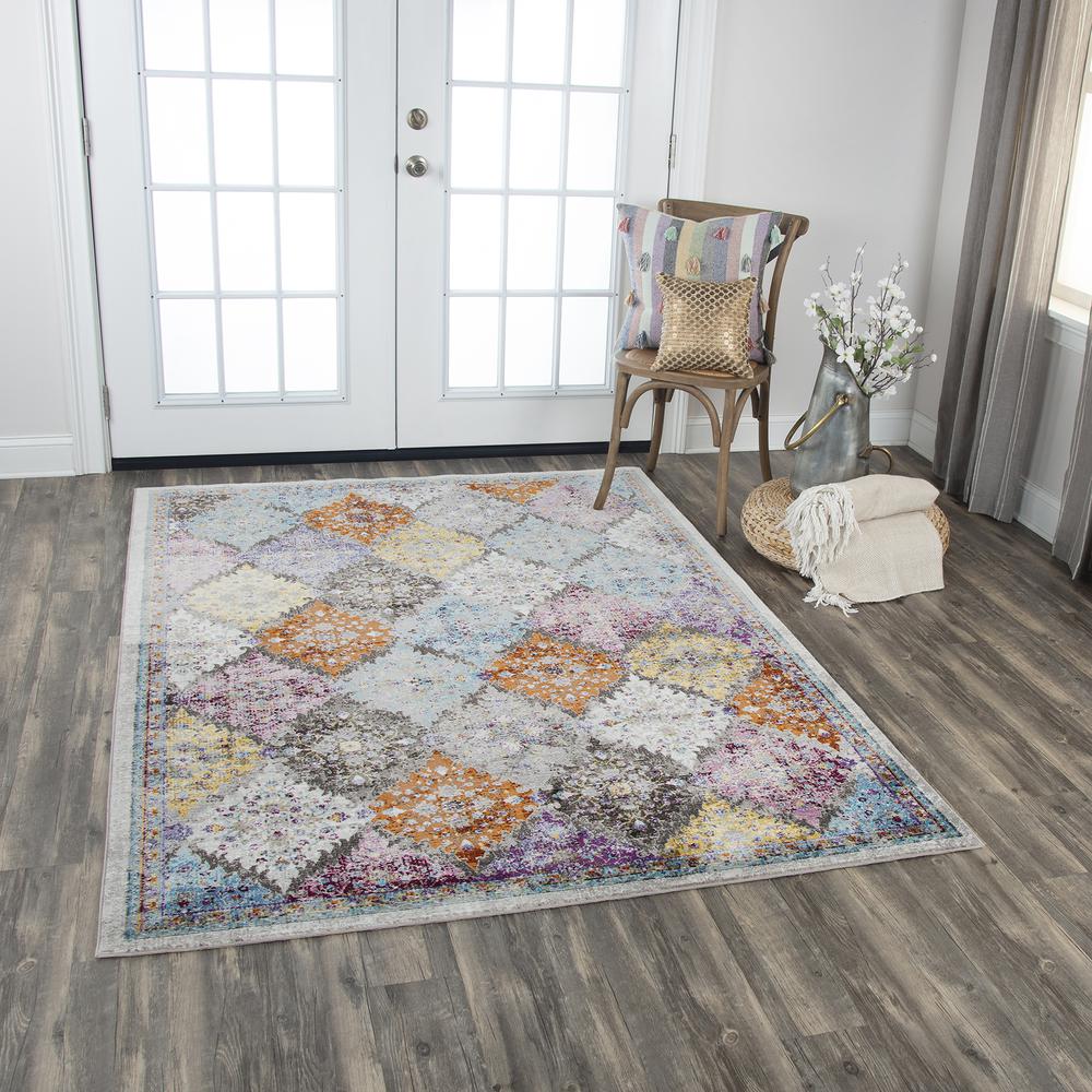 4' x 6' Machine-Made Rectangle Rug. Picture 12