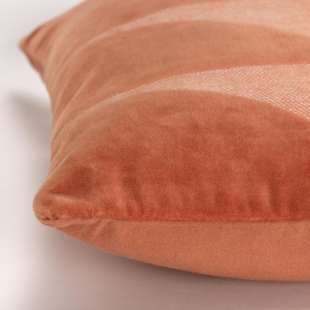 20" x 20" Down Filled Pillow. Picture 4