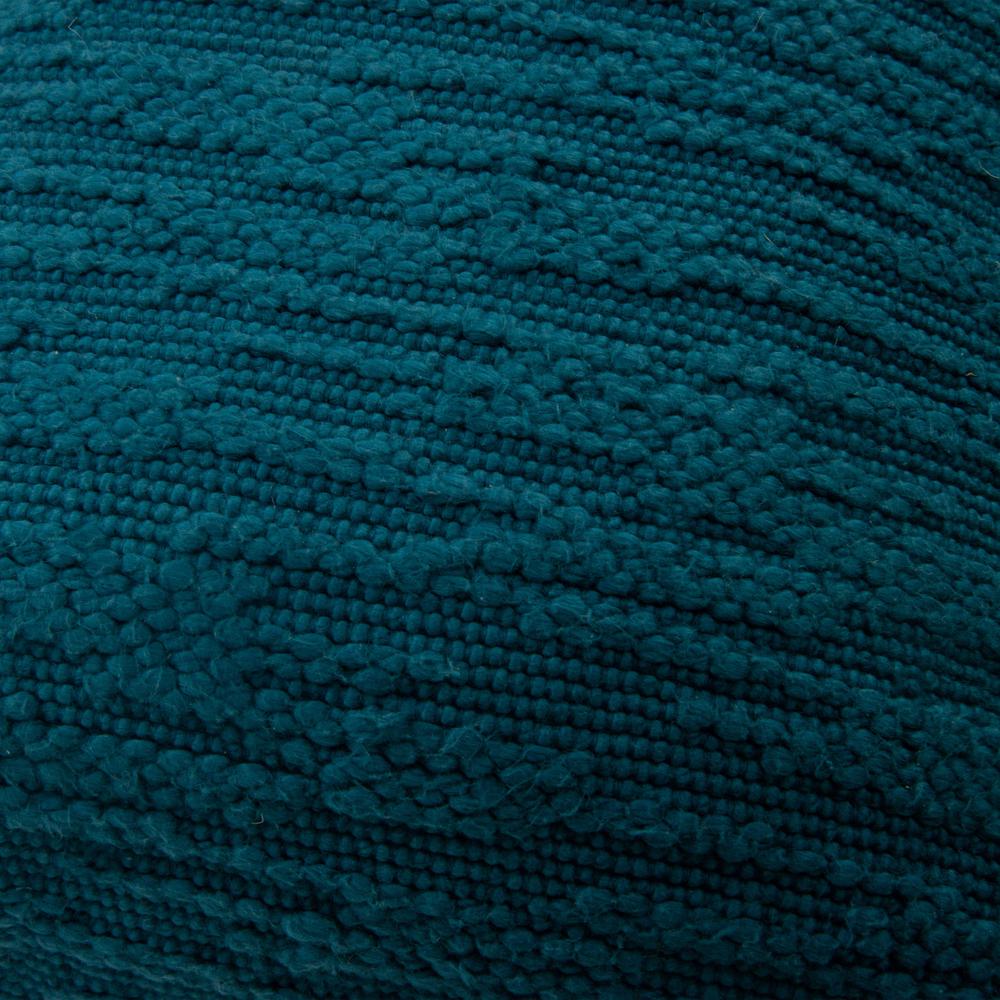 14"x20" INDOOR PILLOW. Picture 3