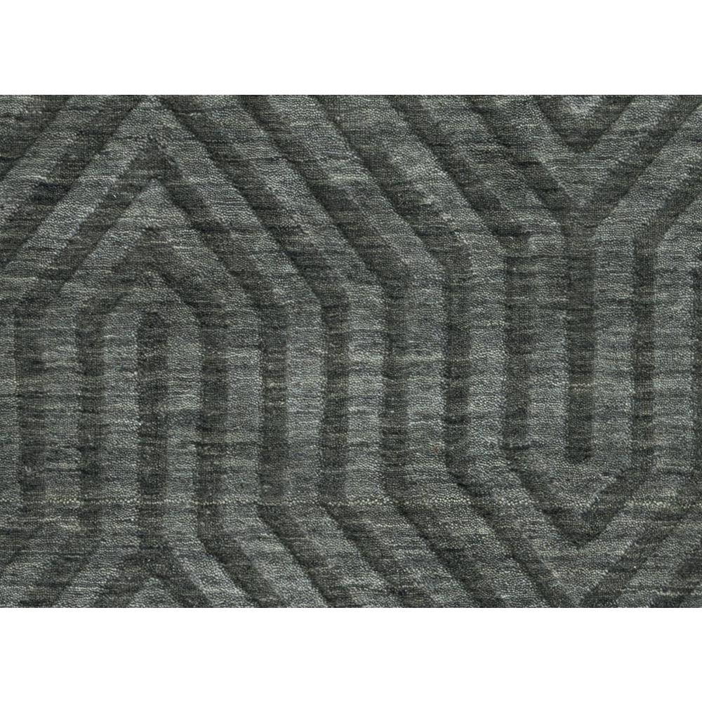 5' x 8' Hand-Tufted Rectangle Rug. Picture 2